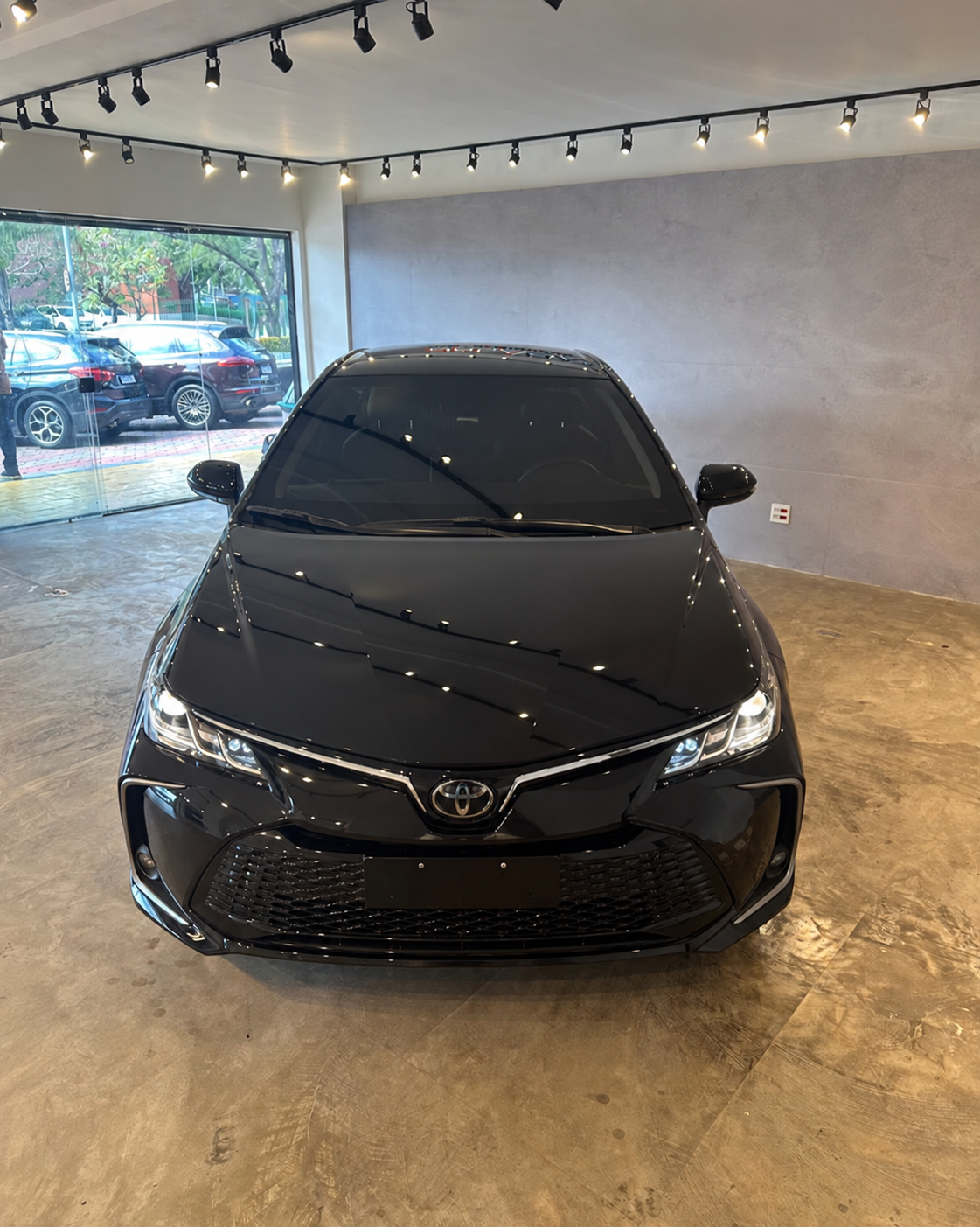 Toyota Corolla blindado da VER BRASÍLIA: vista frontal